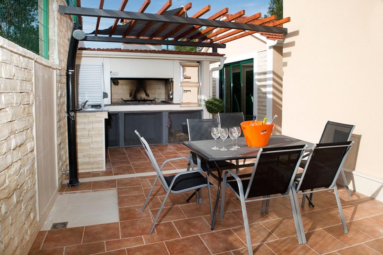 Apartment Sasso Split Exterior foto